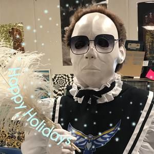 Meet your Posher, Maxwell